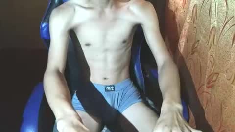 kurtxxx07 online show from November 24, 1:59 am