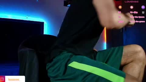 kuzzcoo online show from April 7, 10:50 am