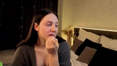 Kvetachka Thu-Sun 0900am-1500pmGTM2 online show from November 26, 2:20 am