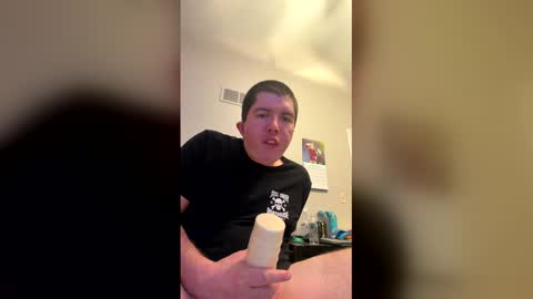 kylevogt2024 online show from March 21, 2:06 am