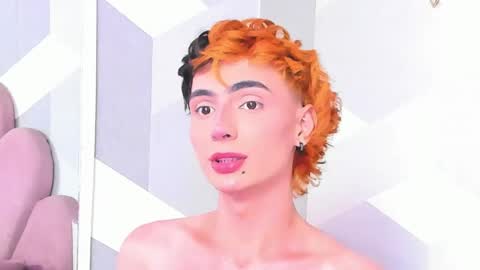 Kylie jl online show from April 22, 6:15 pm