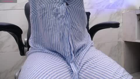 Kyra online show from April 11, 11:58 am