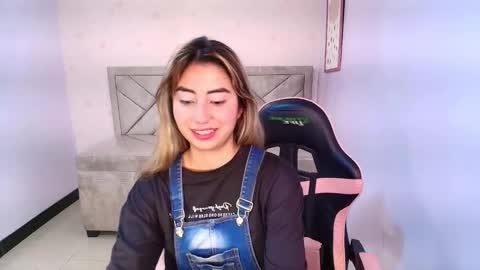 la_beiby_rick_ch online show from March 4, 11:00 pm