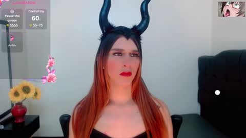Snapshot of la_ratona_1 chatting on January 31, 8:12 pm AriSaray online show from January 31, 8:12 pm