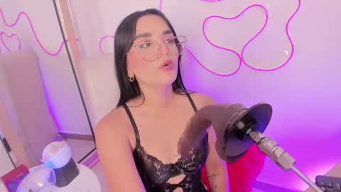 lana  foxx Model  independient online show from February 24, 12:46 am