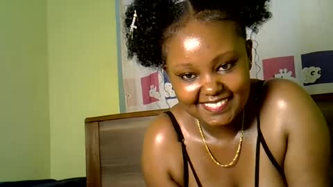 lacedarling online show from June 19, 2:56 pm