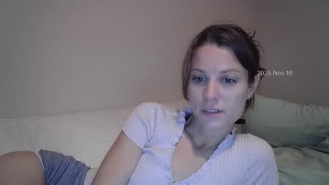 Lacie online show from November 17, 3:20 am