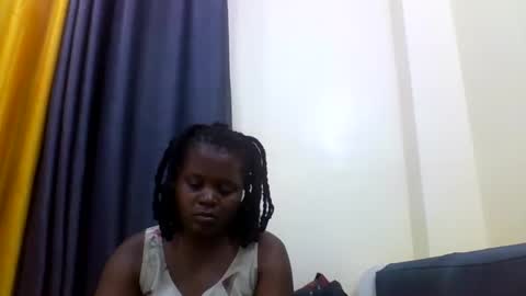 vida online show from April 2, 8:38 pm