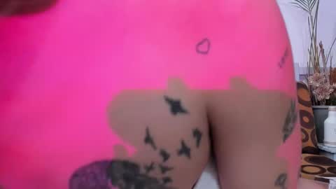 Laden And Juan online show from February 13, 9:39 pm