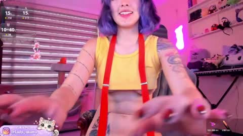 Lady Akumu  -  -   online show from April 16, 8:09 pm