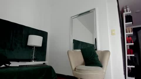 Lady godss online show from January 12, 1:11 am