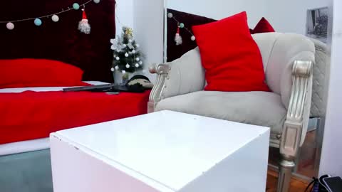 Lady godss online show from December 20, 11:37 pm