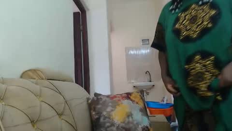 Maya online show from November 5, 8:16 am