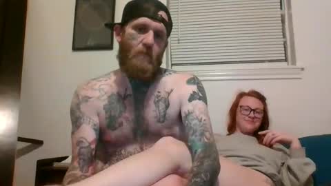 ladyandthatrampp online show from December 3, 3:51 am