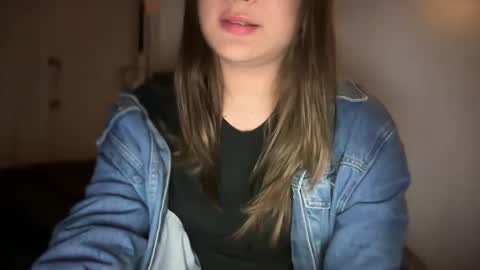 Aria online show from March 3, 9:22 am