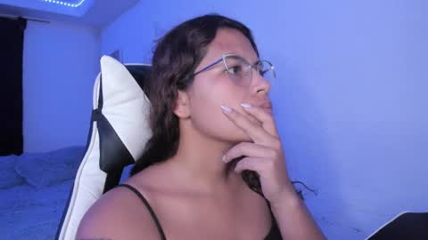  Lady  online show from September 10, 2:34 am