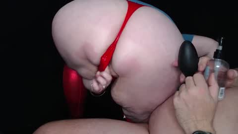 LadyMeadowlark online show from November 25, 2:43 am