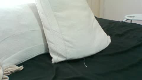 ladynemesis00 online show from April 23, 12:29 pm