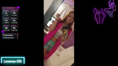  paola and a guest lol    online show from February 18, 9:09 pm