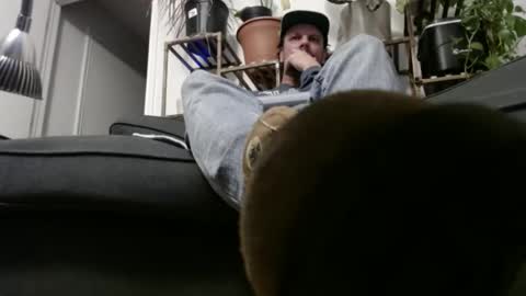 Snapshot of laidback_and_chill chatting on December 23, 12:25 am Rick online show from December 23, 12:25 am