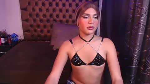 Camila online show from February 3, 3:37 am