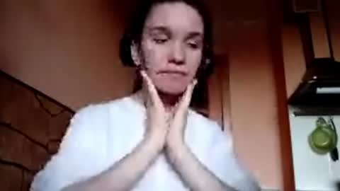 Mary online show from July 17, 8:27 am