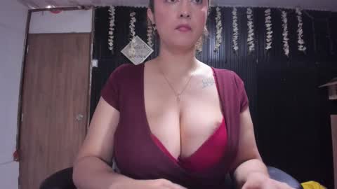  Sofi  online show from December 4, 12:49 pm