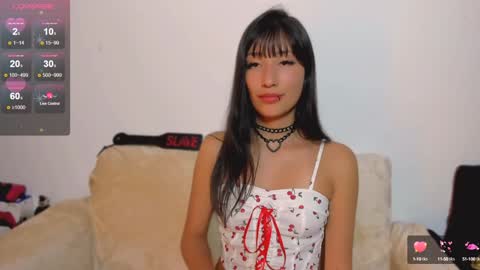 Lisa  online show from January 17, 7:05 pm