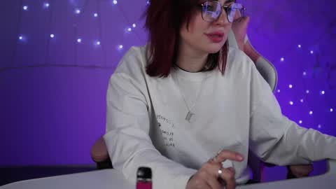 just call me Lana  and her security online show from February 27, 11:17 am