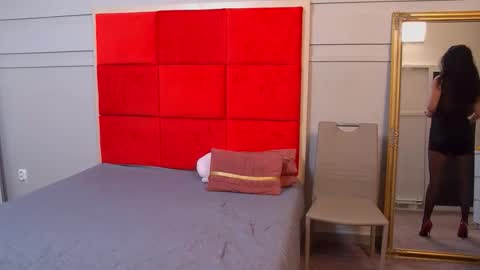 LanaBanner online show from February 7, 8:50 am