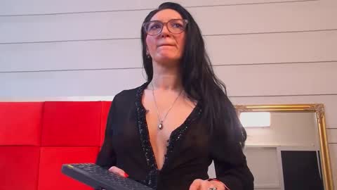 LanaBanner online show from March 10, 6:29 am