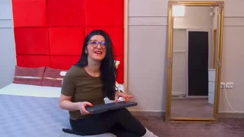 LanaBanner online show from February 2, 5:26 am