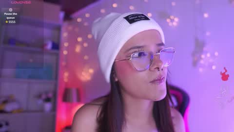 Lana online show from March 5, 12:30 am