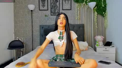 lana_gill online show from February 2, 3:20 pm