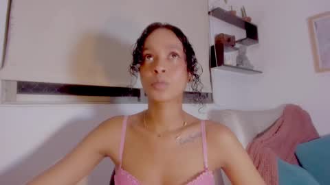 LANA online show from February 3, 2:25 am