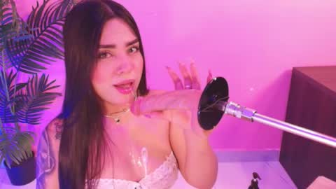 LANA online show from May 2, 4:51 am