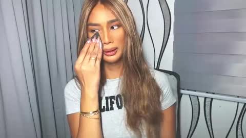 Lana online show from February 6, 12:22 am