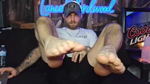 Snapshot of lancehardwood222 chatting on February 17, 1:58 am LANCE online show from February 17, 1:58 am