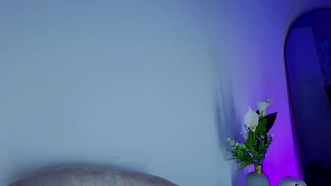 lancelot_grey online show from May 29, 9:46 pm