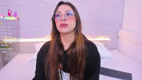 Lanna online show from January 15, 12:03 pm