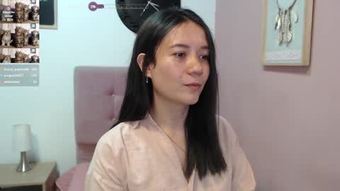 Lanna online show from February 3, 4:31 pm