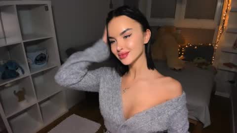 lanuittresor online show from March 1, 8:21 pm