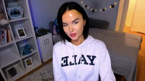 lanuittresor online show from January 16, 9:40 pm