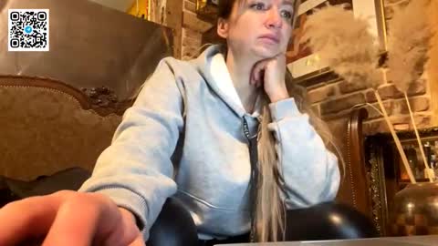 lapussia online show from November 7, 8:55 pm