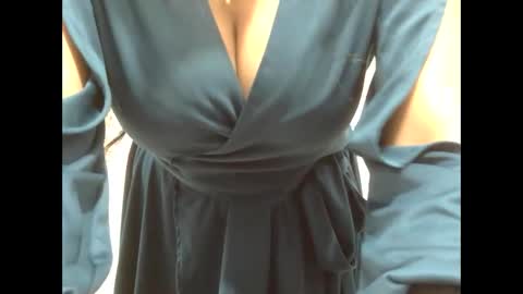 Anshika rai online show from March 13, 7:06 pm