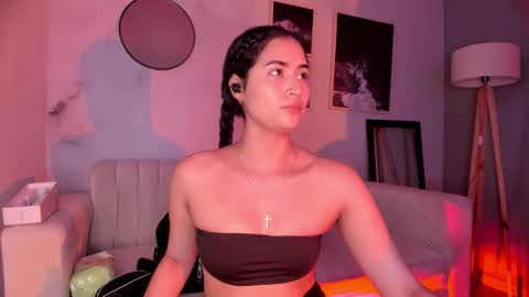 Lara Madisson online show from February 18, 5:40 am