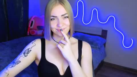 LaraKrein lk online show from September 30, 8:19 pm