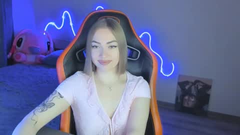 LaraKrein lk online show from January 15, 1:53 pm