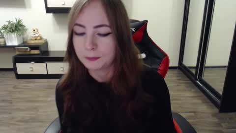 Laralianna online show from September 22, 11:47 am