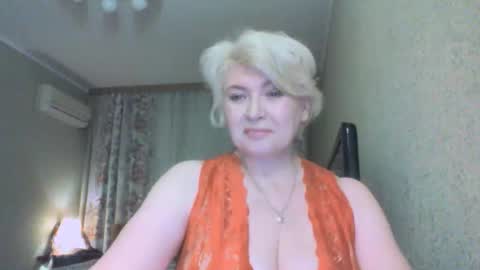 laramrs online show from March 3, 5:31 pm